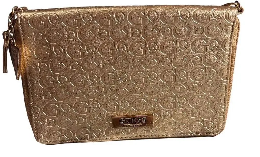 GUESS Los Angeles Dahlia Rose Gold Debossed Logo Travel Wristlet Clutch